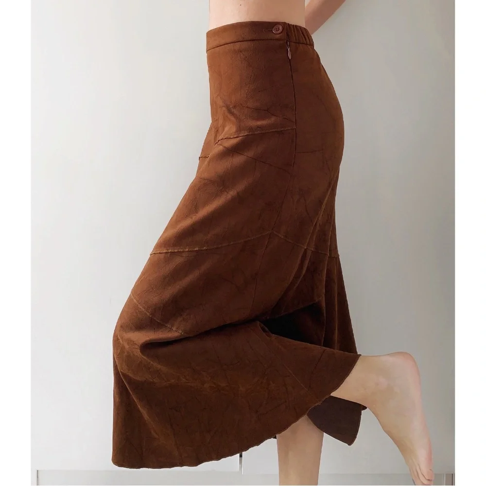 ‼️SOLD‼️ Vintage faux suede mid rise chocolate brown midi skirt - Picture 2 of 7